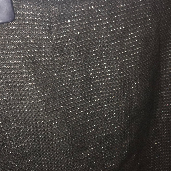 Black skirt - Picture 2 of 4